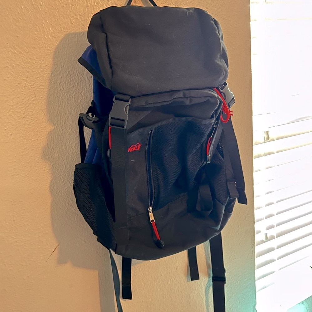 REI travel vintage backpack